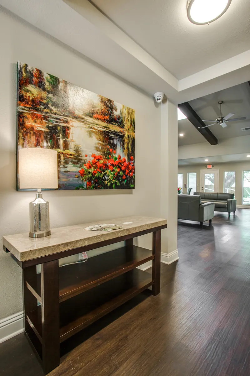 Inside The Sage Oak of Dallas, photo 4