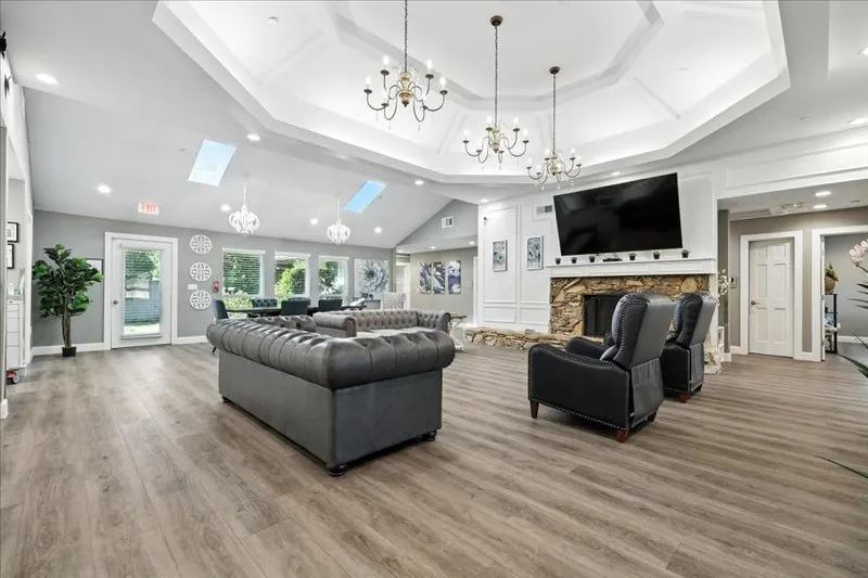 Inside The Sage Oak of Dallas, photo 2